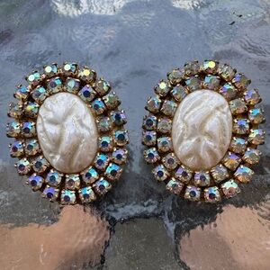 Elegant Pearl and Gold Vintage Earrings